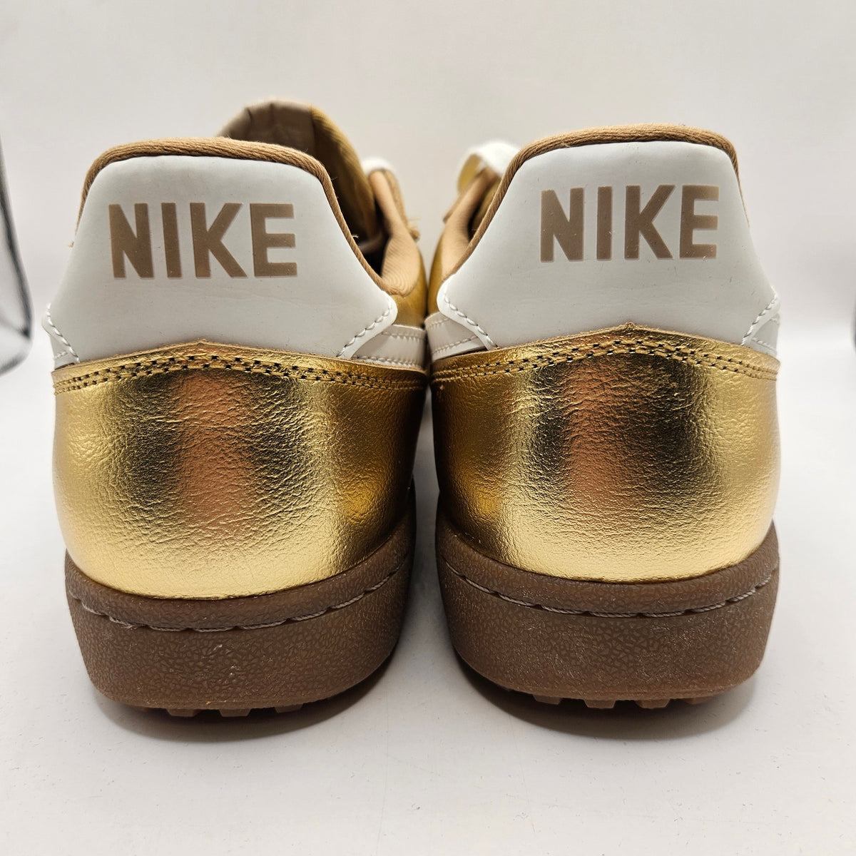 NIKE WOMEN'S 15.5 MEN'S 14 FIELD GENERAL METALLIC GOLD SAIL LO HQ7397-700