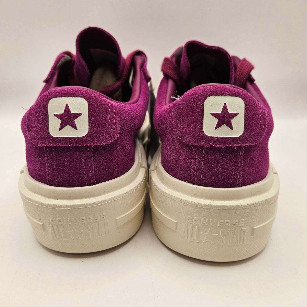 CONVERSE WOMEN'S 7 CHUCK TAYLOR ALLSTAR CRUISE LO QUANTUM VIOLET EGRET A10089C