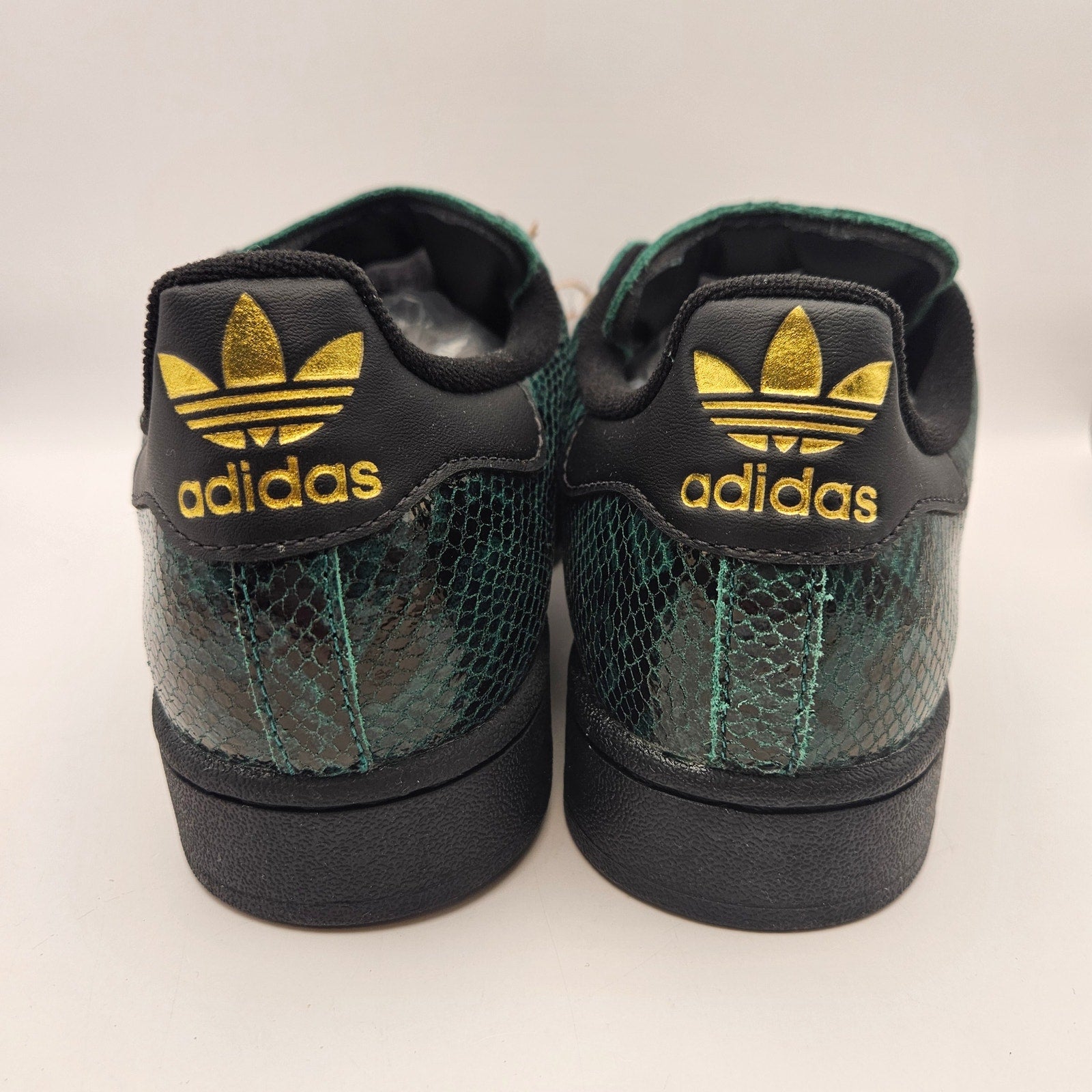 ADIDAS ORIGINALS WOMEN'S 8 SUPERSTAR BLACK GREEN SNAKESKIN SHELL TOE NWOB