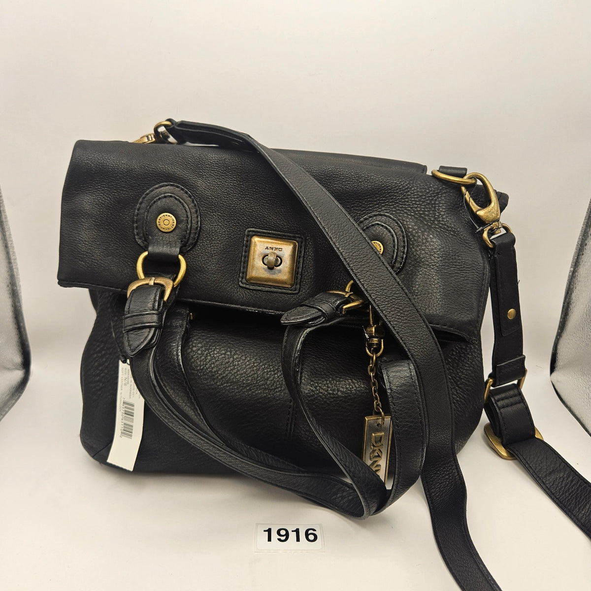 DKNY Y2K VINTAGE SOFT LEATHER SHOULDER BAG TURNLOCK NEW WITH TAG RARE CONDITION