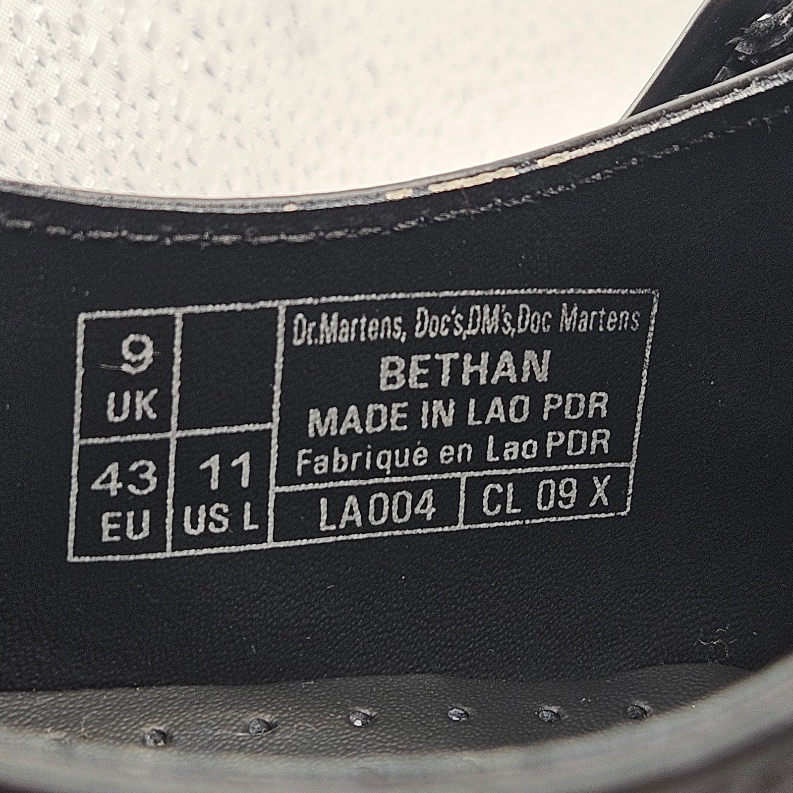 DR MARTENS WOMEN'S 11 BETHAN MARY JANE BLACK PLATFORM T-BAR POLISHED LEATHR NWOB