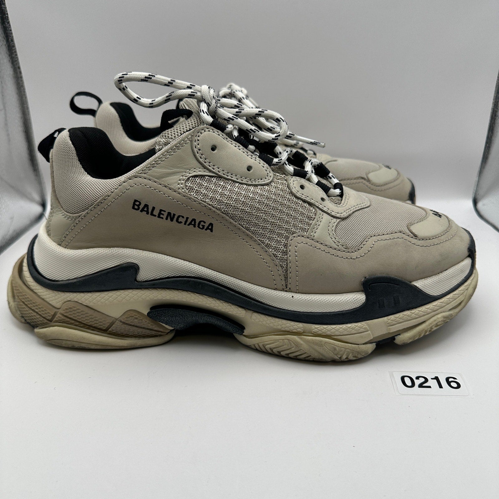 BALENCIAGA RARE TRIPLE S Men's 11 Sneaker Vanille 536747 W0906 9787