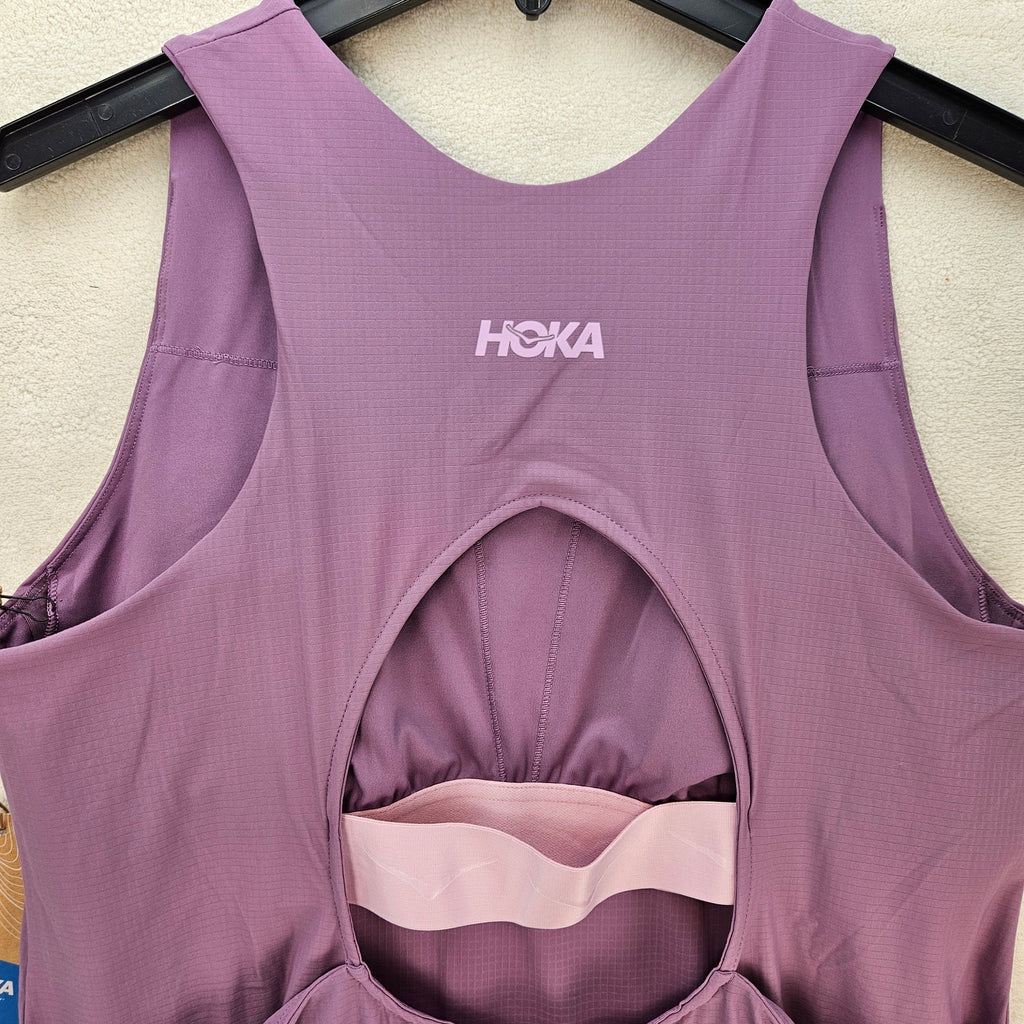 HOKA WOMEN'S XL MIZI OUTDOOR DRESS AMETHYST BUILD IN BRA TENNIS NWT