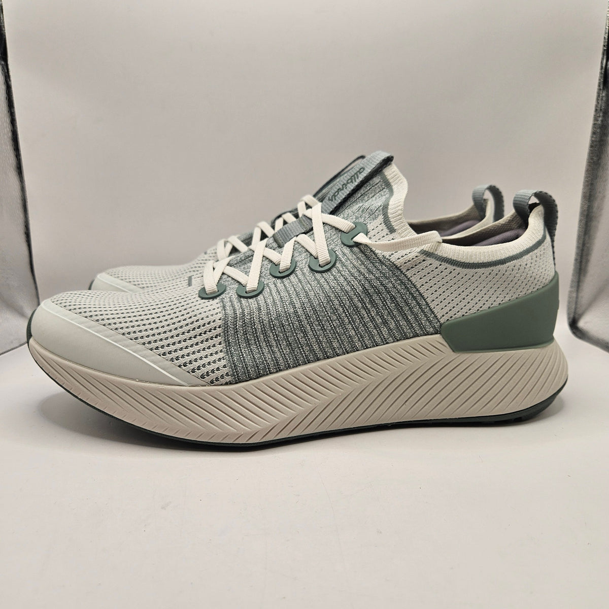 ALLBIRDS MEN'S 12 TREE GLIDER SEAGRASS PARCHMENT SOLE RUNNING SNEAKER A12293