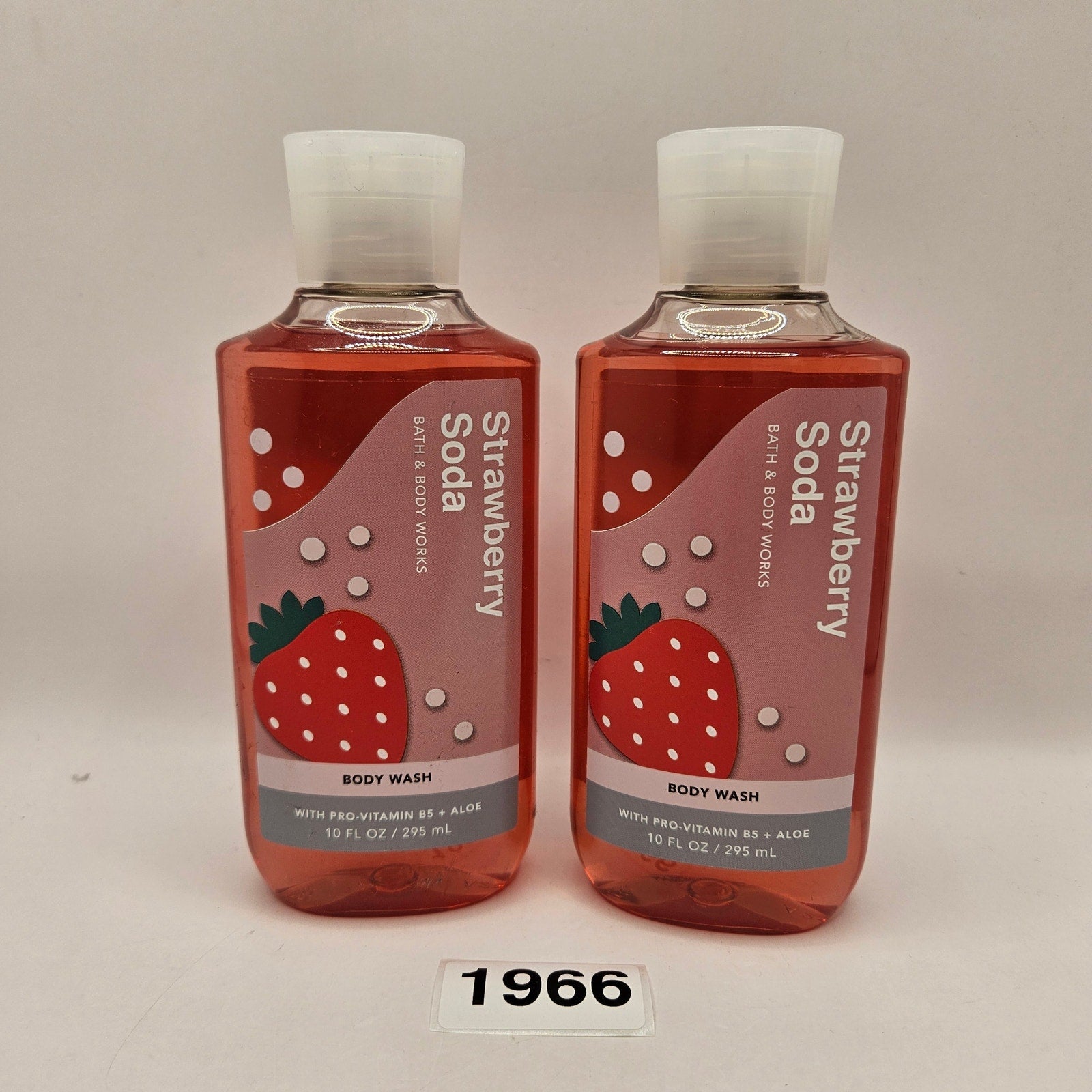 BATH & BODY WORKS 2PK STRAWBERRY SODA BODY WASH 10oz NEW