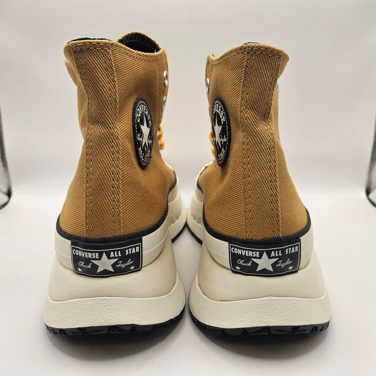 CONVERSE MEN'S 8.5 CHUCK 70 AT-CX WORKWEAR SNEAKERS HONEY A02778C NWOB A02778C