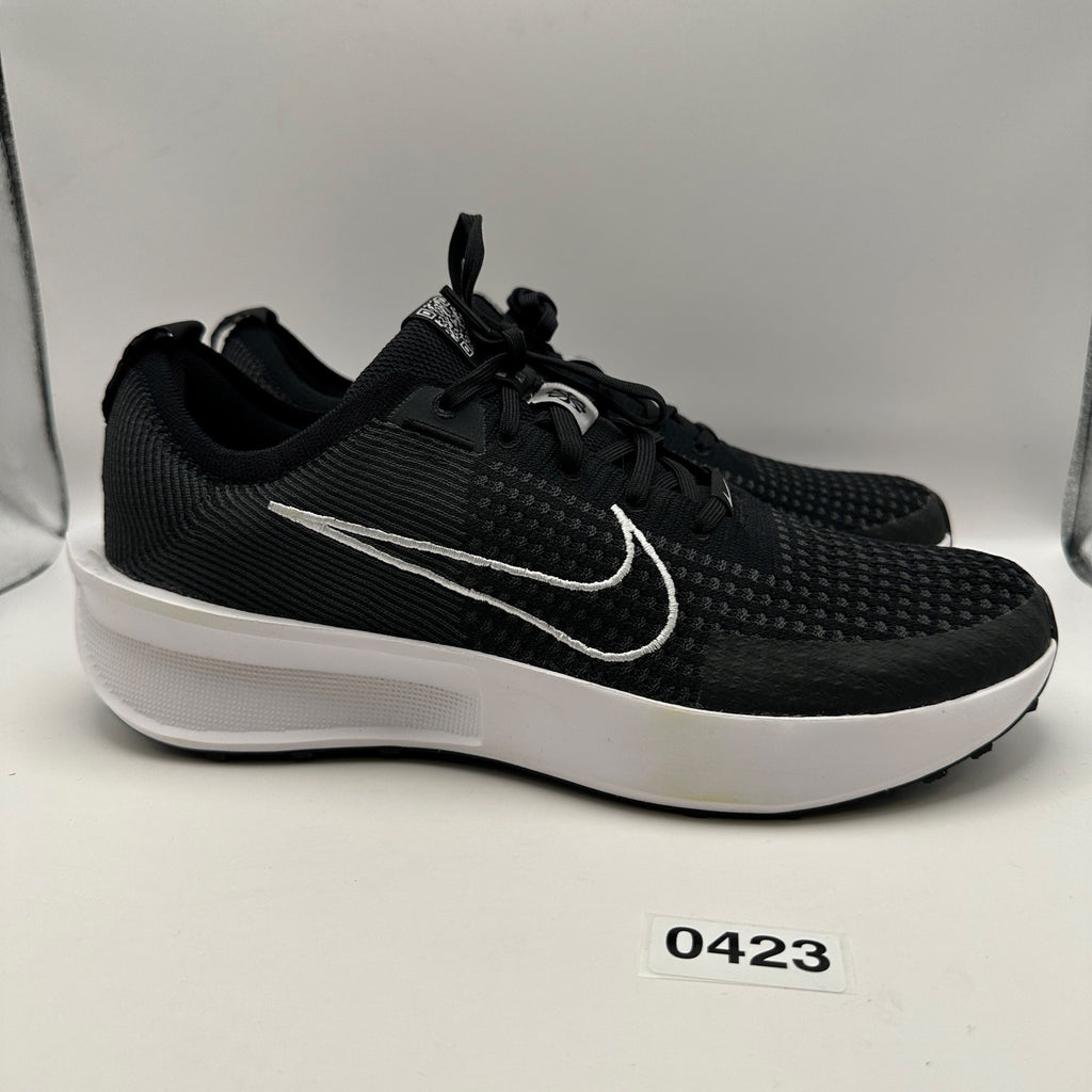 NIKE Women's 12 Interact Run Black/White Running Sneaker fd2292-003