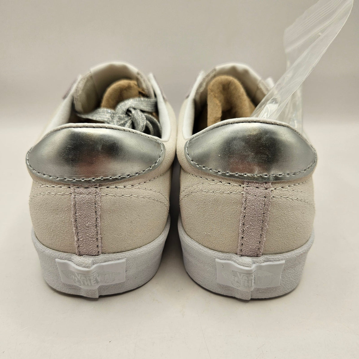 VANS WOMEN'S 6.5 SPORT LOW SUEDE HIGH SHINE WHITE GRAY LOW TOP SNEAKER