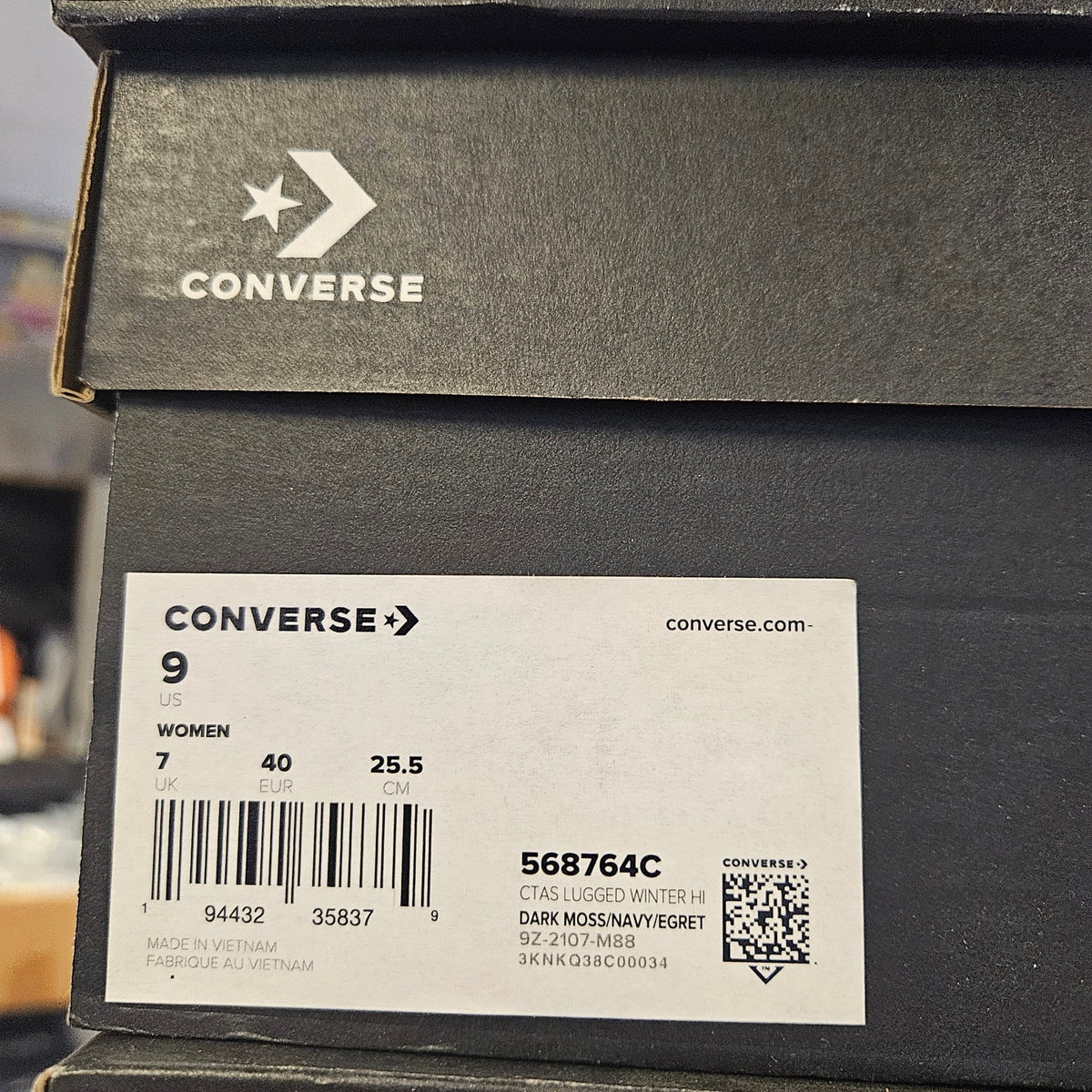 CONVERSE WOMEN'S 9 CHUCK TAYLOR ALL STAR GTX LUGGED LEATHER DARK MOSS GREEN