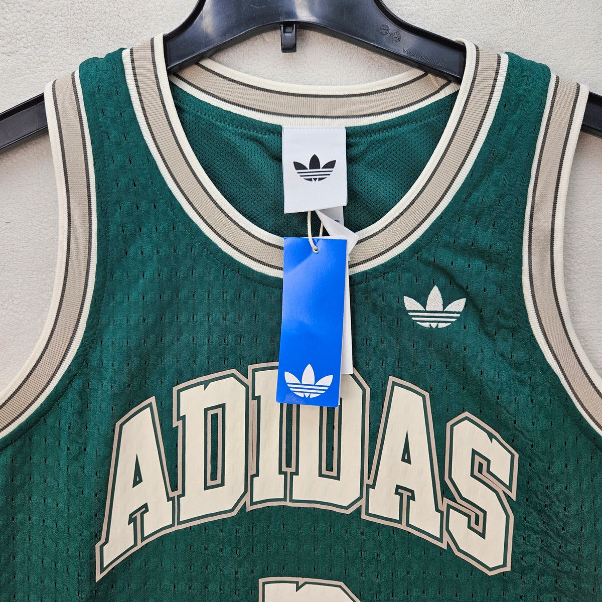 ADIDAS MEN'S SMALL ORIGINALS TREFOIL GREEN TANK SIDELINE JERSAEY KG8200 THICK