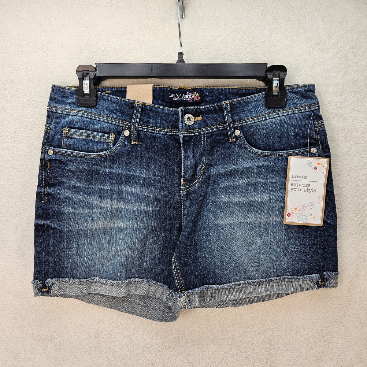 LEVI'S JUNIORS SIZE 5 DENIM SHORTS MEDIUM WASH CUFFED STRETCH JEAN SHORTS NWT