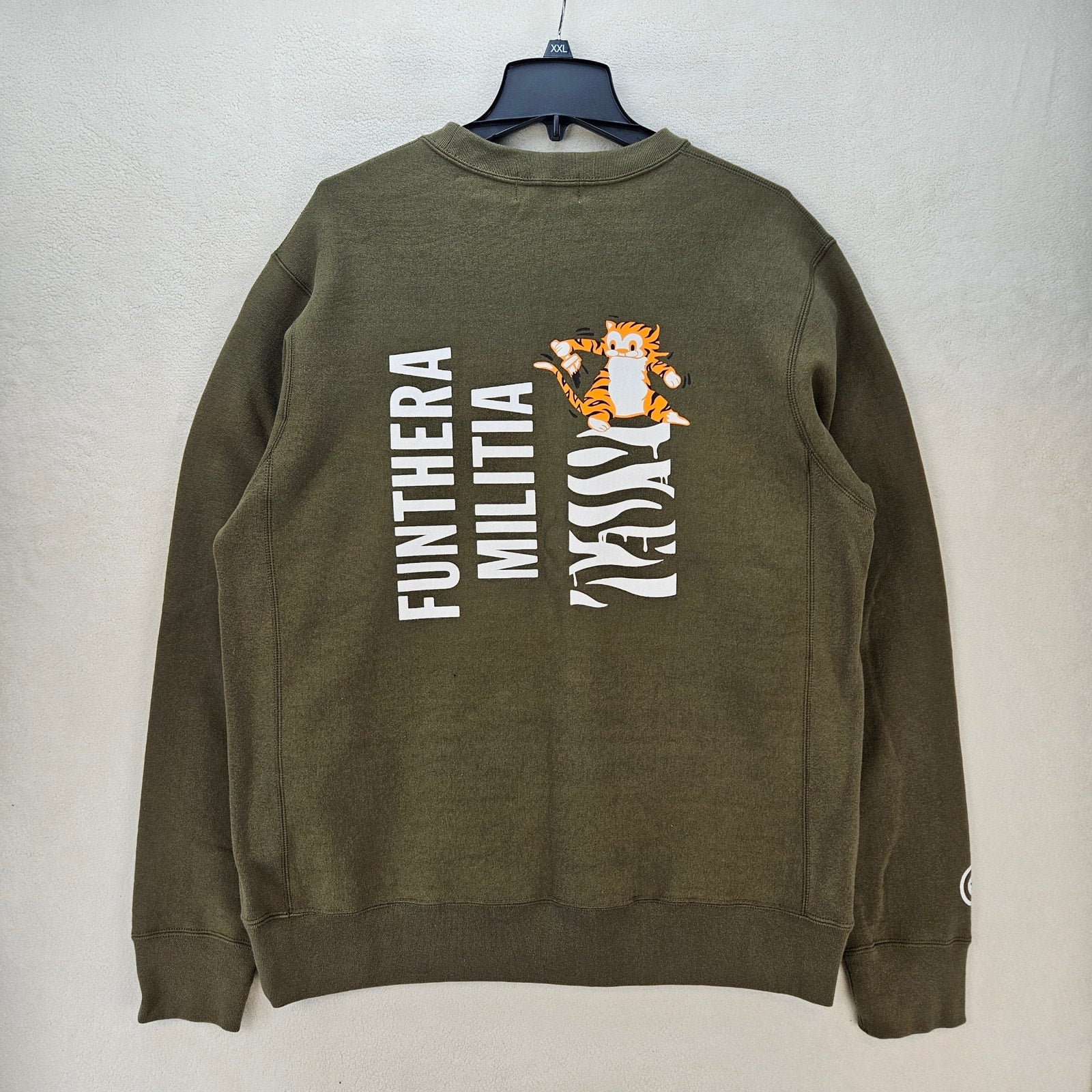 A BATHING APE AKA BAPE MEN'S XXL OLIVE GREEN TIGER CREWNECK SWEATSHIRT
