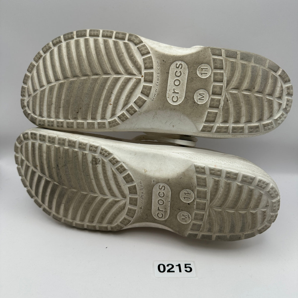CROCS Classic Men's Size 11 Transpanrent w/ Dice Added White
