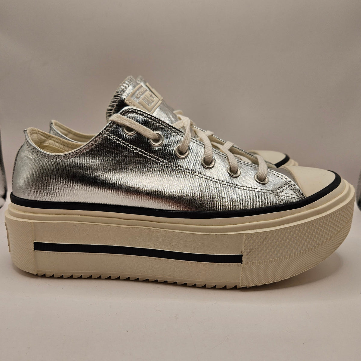 CONVERSE MEN'S 8 CHUCK TAYLOR LIFT DOUBLE STACK PLATFORM SILVER METALLIC A16406C