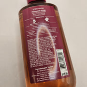 BODY & BODY WORKS STRAWBERRY SNOWFLAKES 2PK 10oz X2 NEW BODY WASH