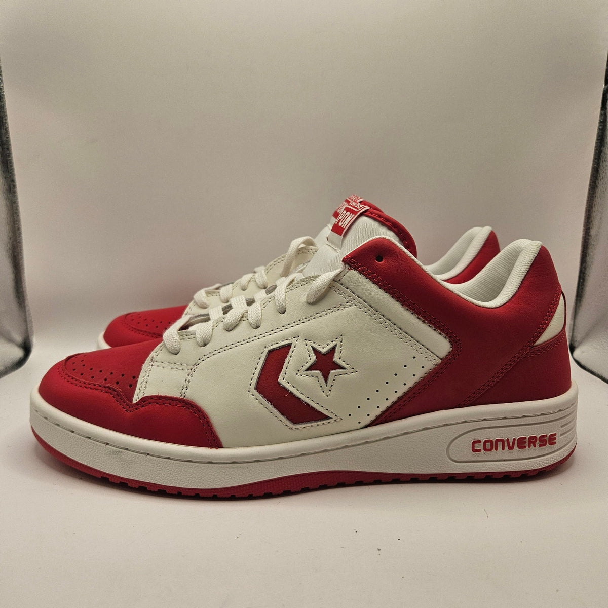 CONVERSE MEN'S 11.5 WEAPON LOW RED WHITE A10598C BIRD MAGIC ERVING NWOB