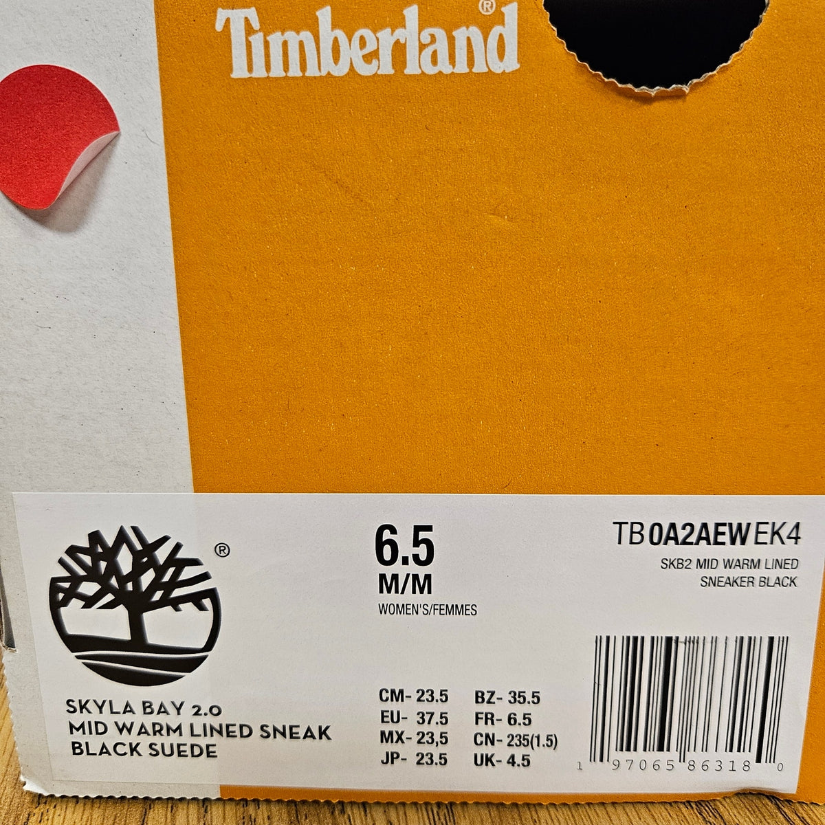 TIMBERLAND WOMEN'S 6.5 SKYLA BAY 2.0 MID WARM LINED SNEAK BLK SUEDE NIB