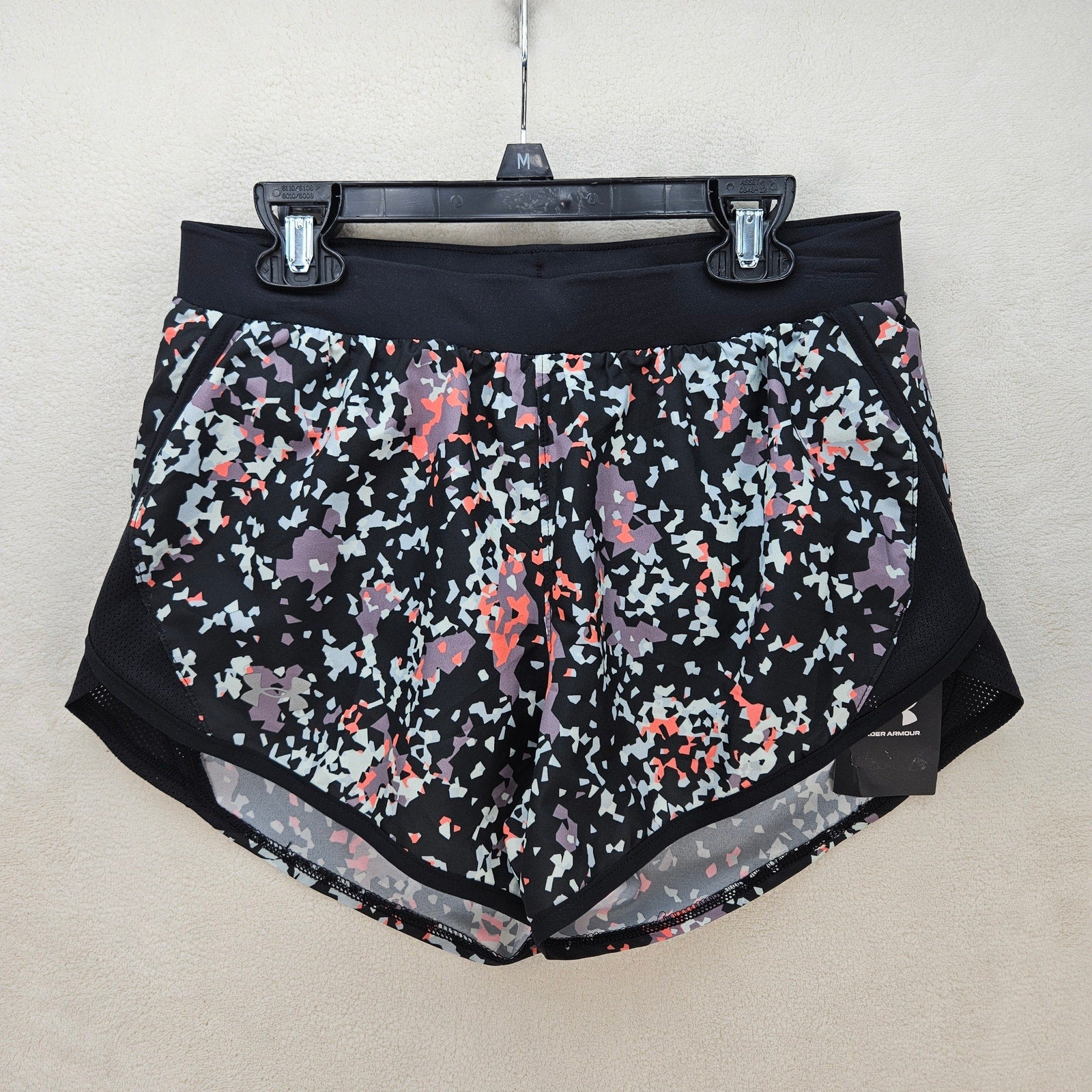 UNDER ARMOUR WOMEN'S XS FLY BY 2.0 PRINTED SHORTS BLACK NWT