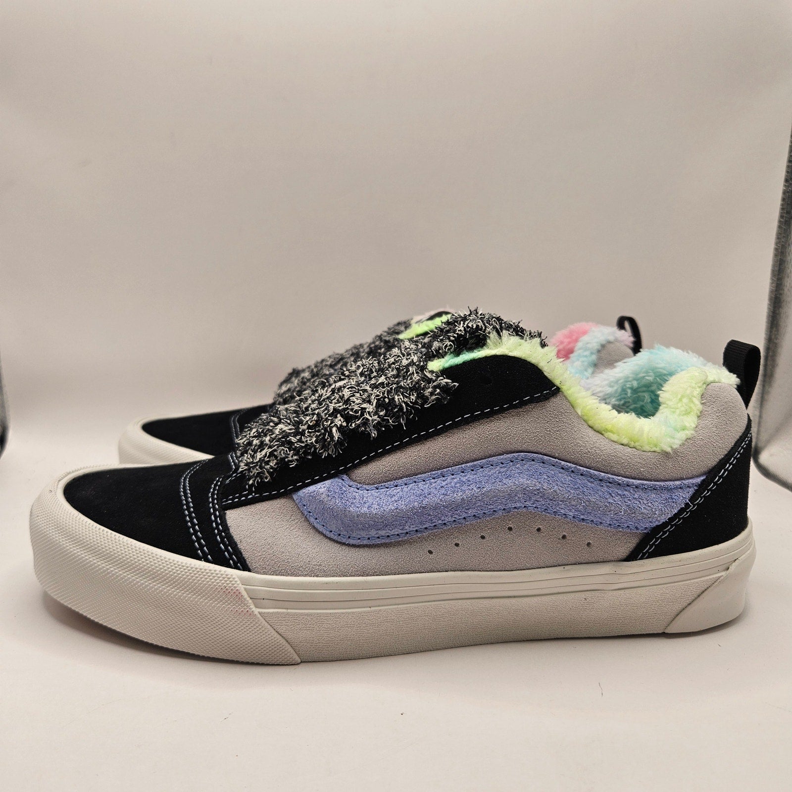 VANS MEN'S 9 KNU SKOOL PARTY ANIMAL RAINBOW BLACK SUEDE FAUX FUR NWOB