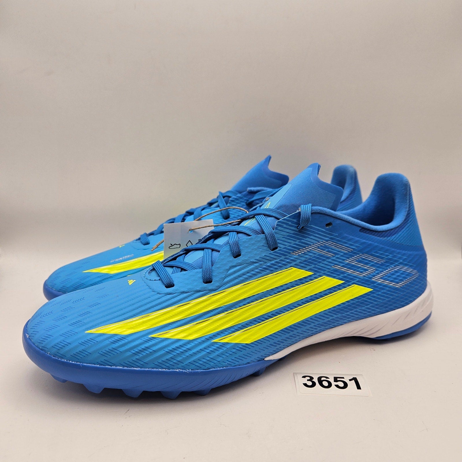 ADIDAS MEN'S 9 F50 LEAGUE TURF SOCCER SHOES JR8975 BLUE VOLT NWOB