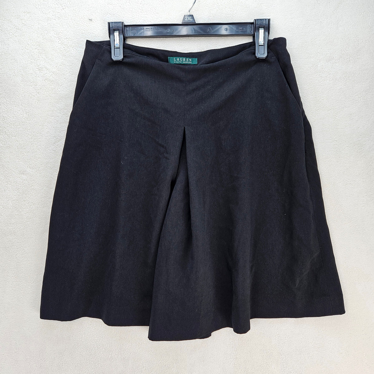 LAUREN RALPH LAUREN WOMEN'S 8 BLACK SKORT PLEATED A LINE SKIRT SHORTS