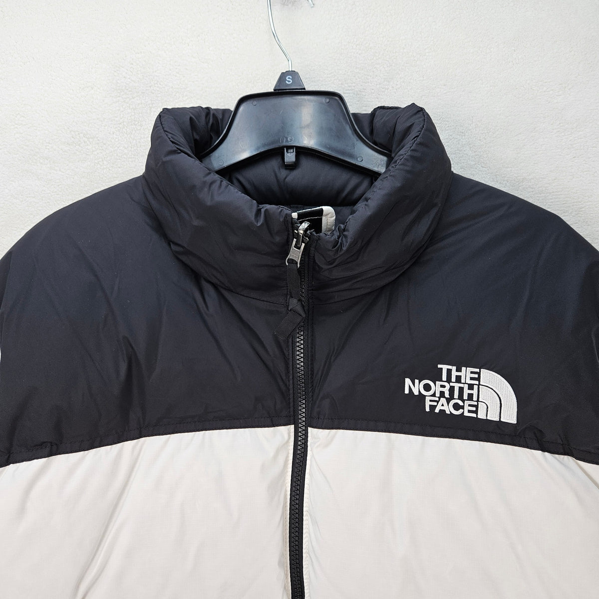 THE NORTH FACE WOMEN'S XXL 1996 RETRO NUPTSE JACKET 700 FILL POWER BLACK WHITE