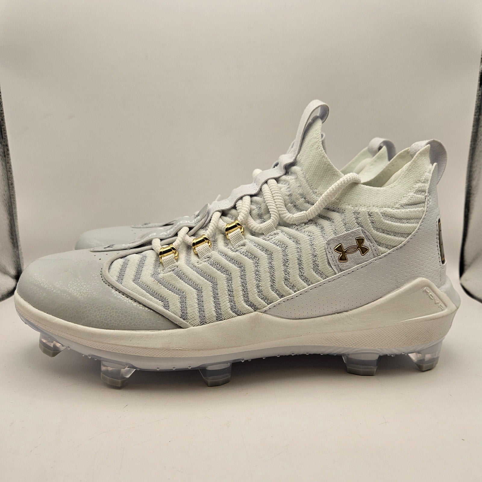 UNDER ARMOUR MEN'S 12 YARD LOW ST BASEBALL CLEATS WHITE GOLD 3027444-100 NWOB