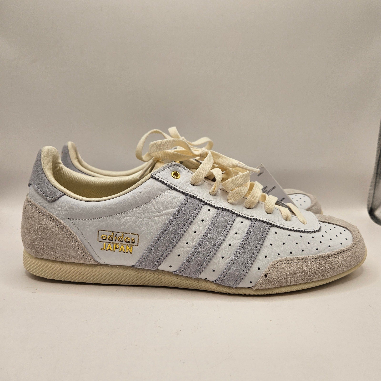 ADIDAS ORIGINALS WOMEN'S 11 JAPAN WHITE CRYSTAL SKY NWOB IH1619