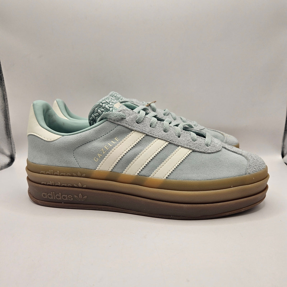 ADIDAS ORIGINALS WOMEN'S 10 GAZELLE BOLD ASH GREEN OFF WHITE GUM JS3902 PLATFORM