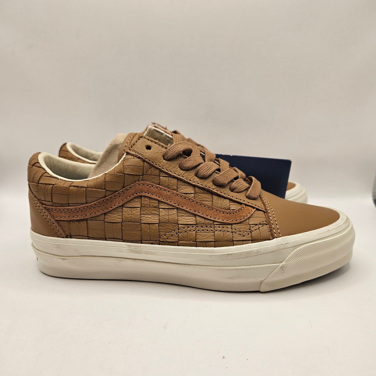 VANS WOMEN'S 7.5 OLD SKOOL LX WOVEN LEATHER TAN WHITE SNEAKERS NWOB