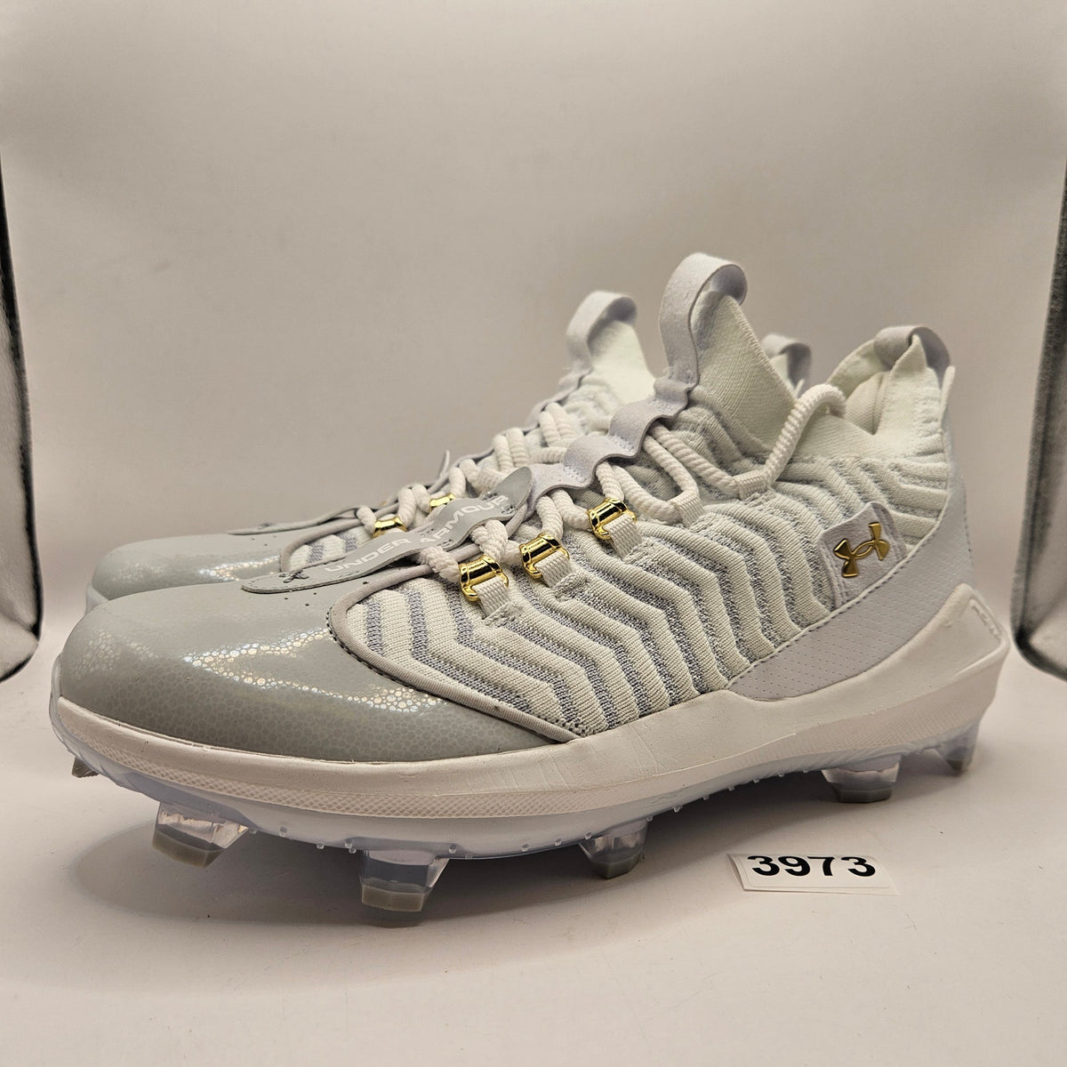 UNDER ARMOUR MEN'S 11.5 HARPER 9 PRO TPU CLEATS WHITE GRAY GOLD 3027444-100 NWOB