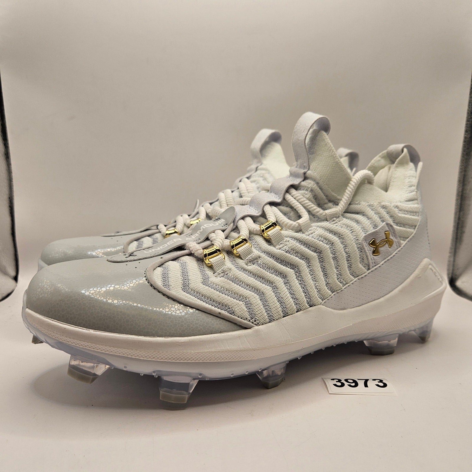 UNDER ARMOUR MEN'S 11.5 HARPER 9 PRO TPU CLEATS WHITE GRAY GOLD 3027444-100 NWOB