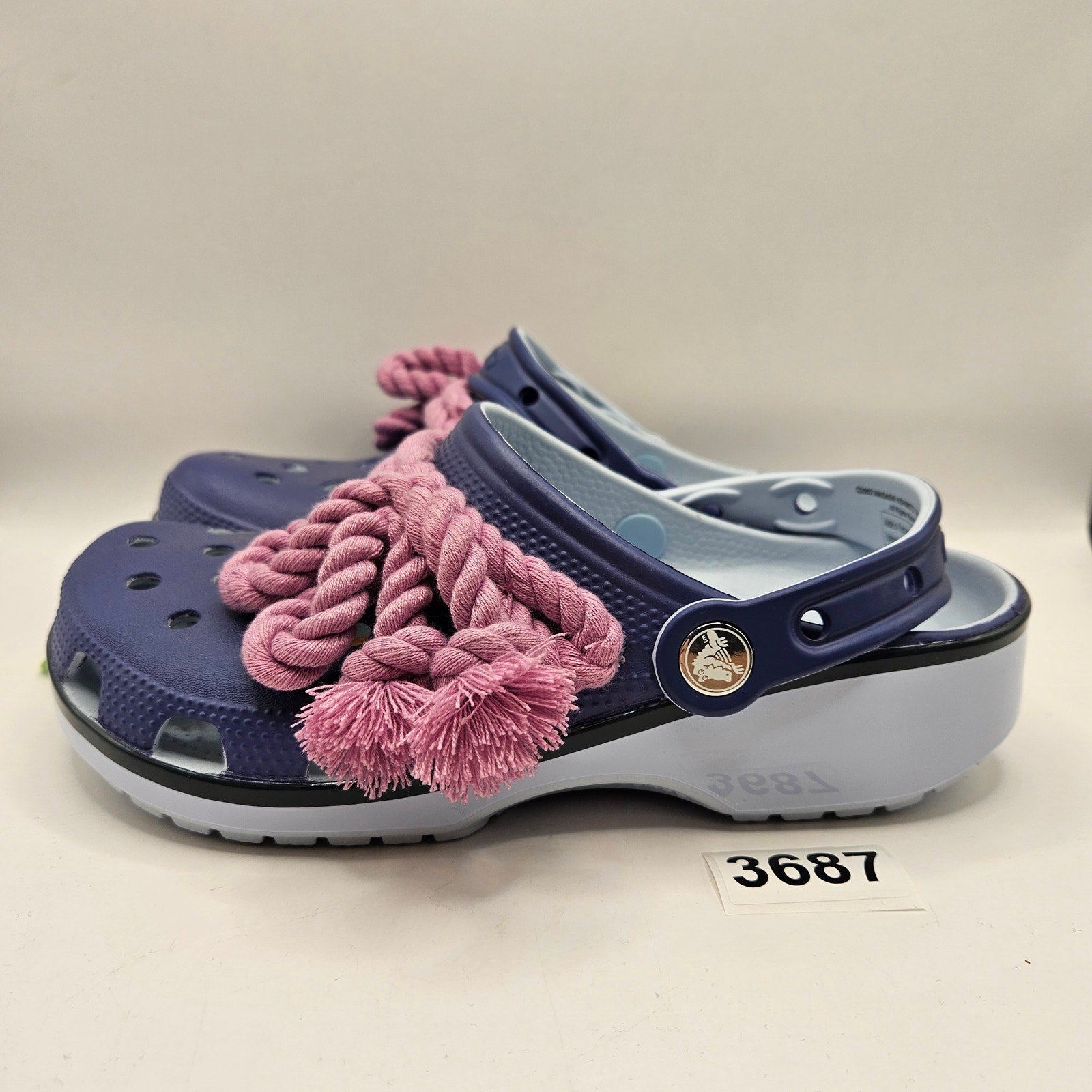 CROCS M5 W7 NARUTO SASUKE CLASSIC CLOG PURPLE ROPE JIBBITZ ANIME NWT