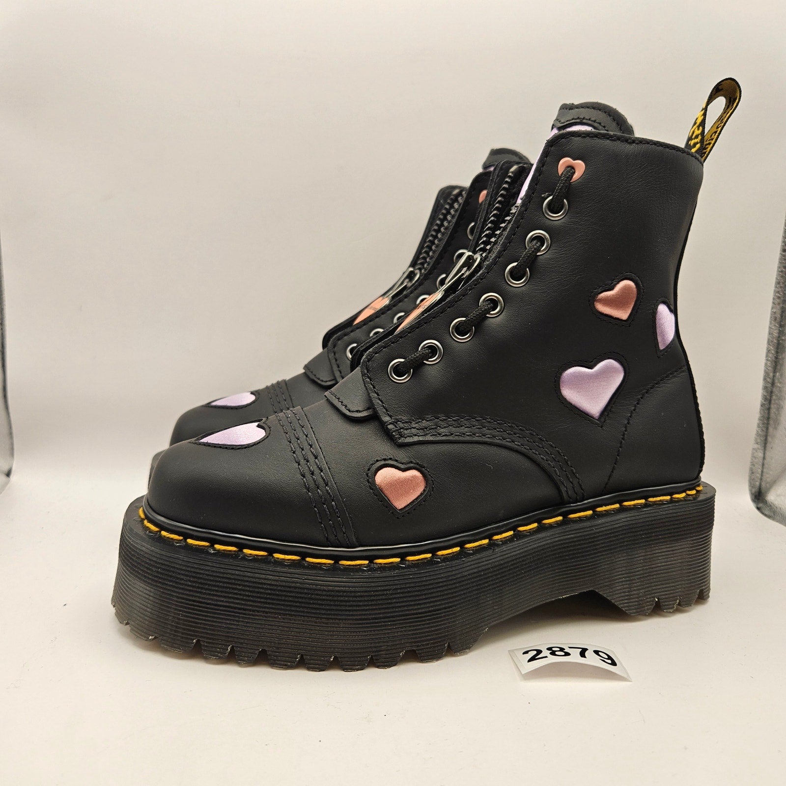 DR MARTENS WOMEN'S 6 SINCLAIR HEART BLACK ZIP UP COMBAT BOOTS NWOB