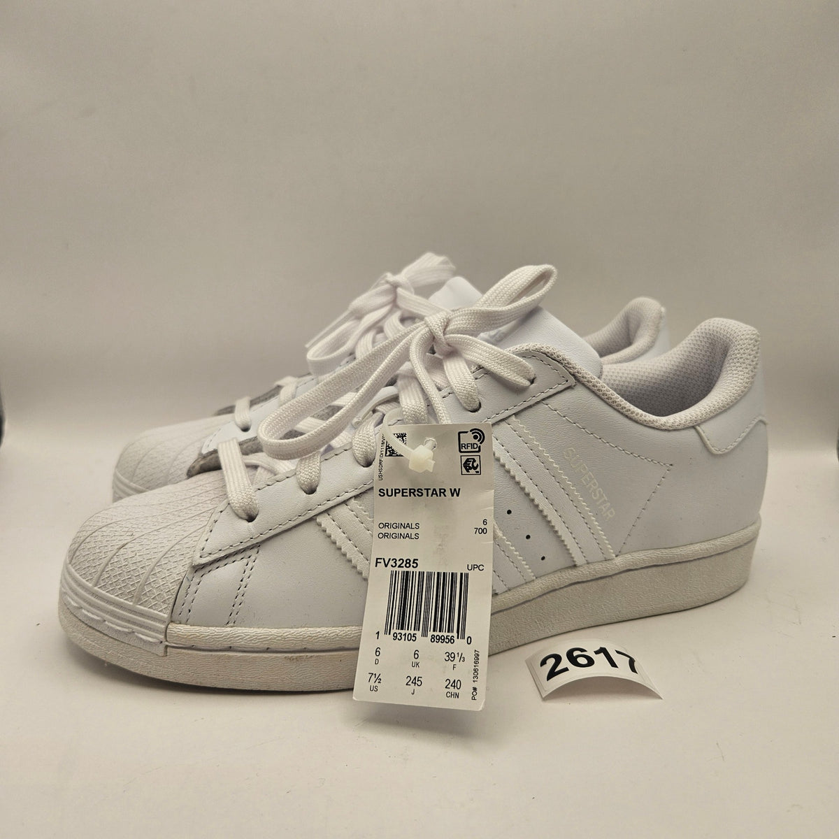 ADIDAS ORIGINALS WOMEN'S 7.5 SUPERSTAR TRIPLE WHITE NWOB FV3285