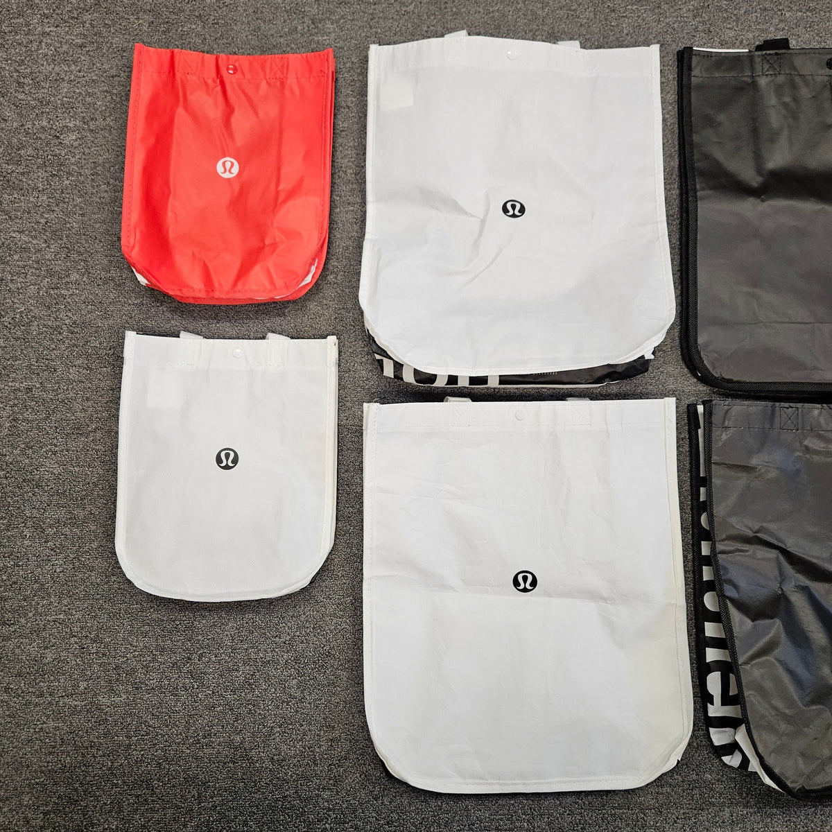 LOT OF 8 - LULULEMON REUSABLE SHOPPING TOTE BAG ASSORTED WHITE BLACK RED ECO BAG
