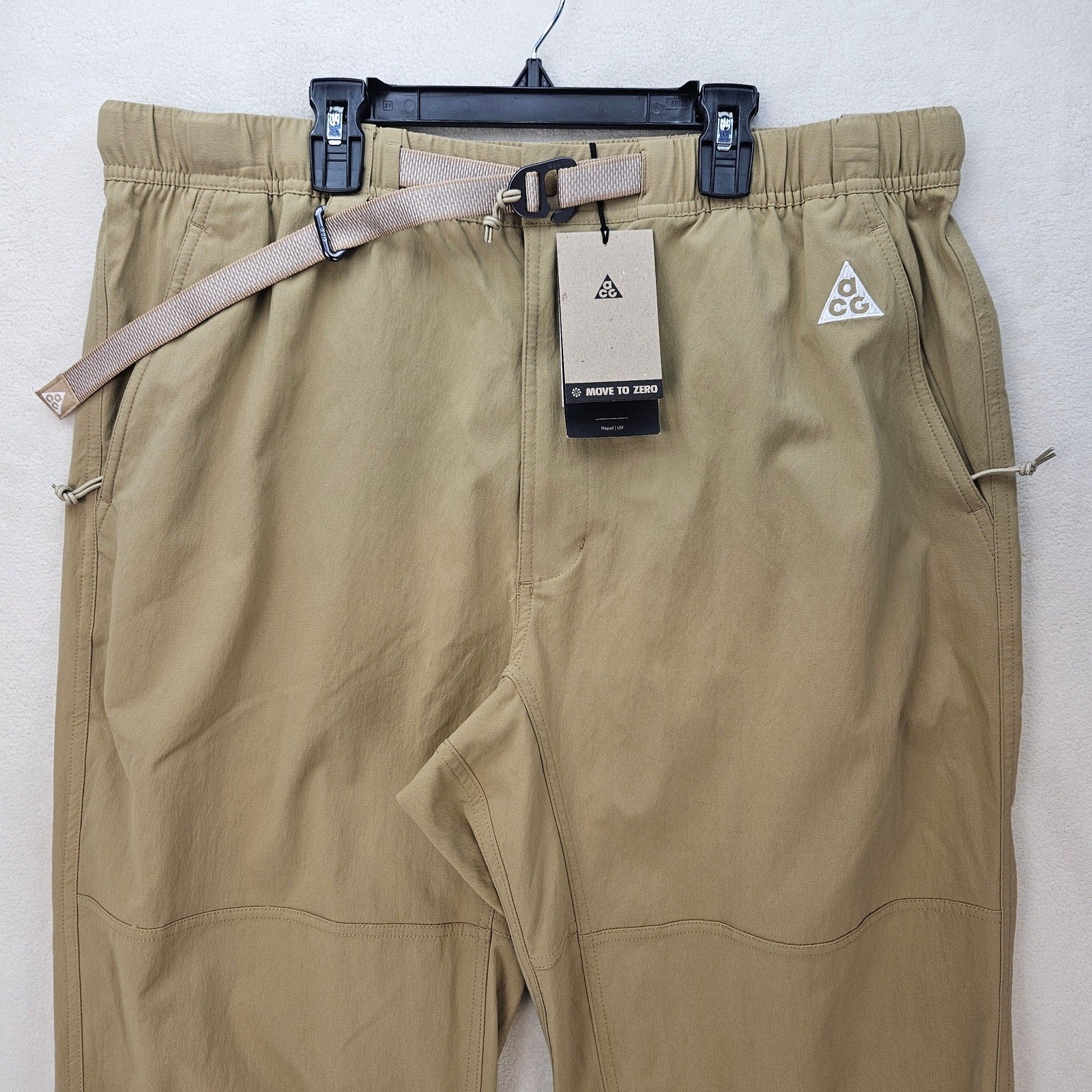 NIKE MEN'S XL ACG CARGO PANTS PARACHUTE BEIGE UV HIKING REPEL FZ2450-297 NWT