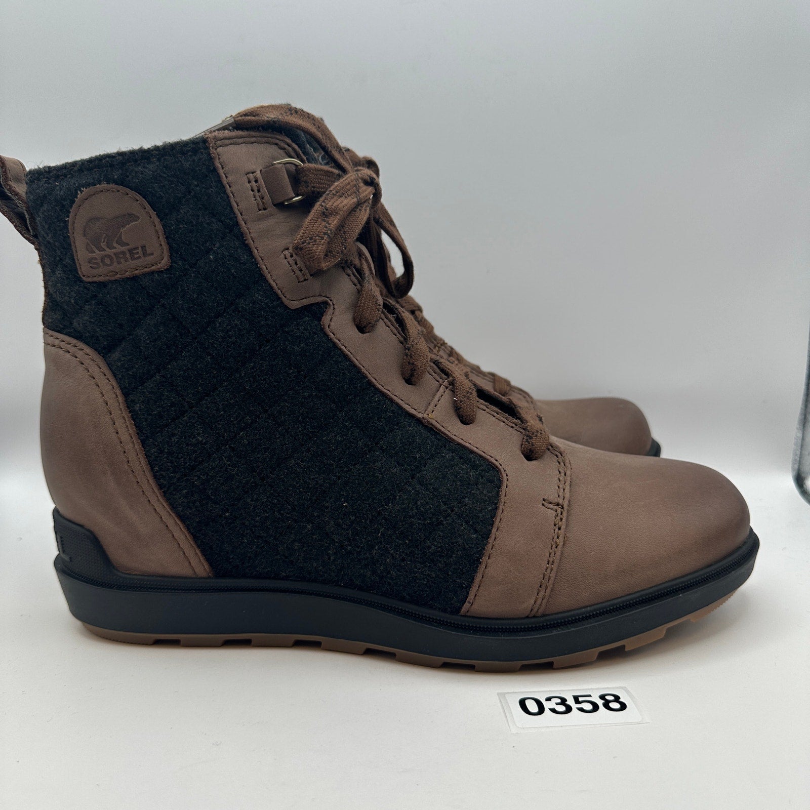 SOREL Women's 11 Evie II Lace Plus WP Tobacco/Black Boots