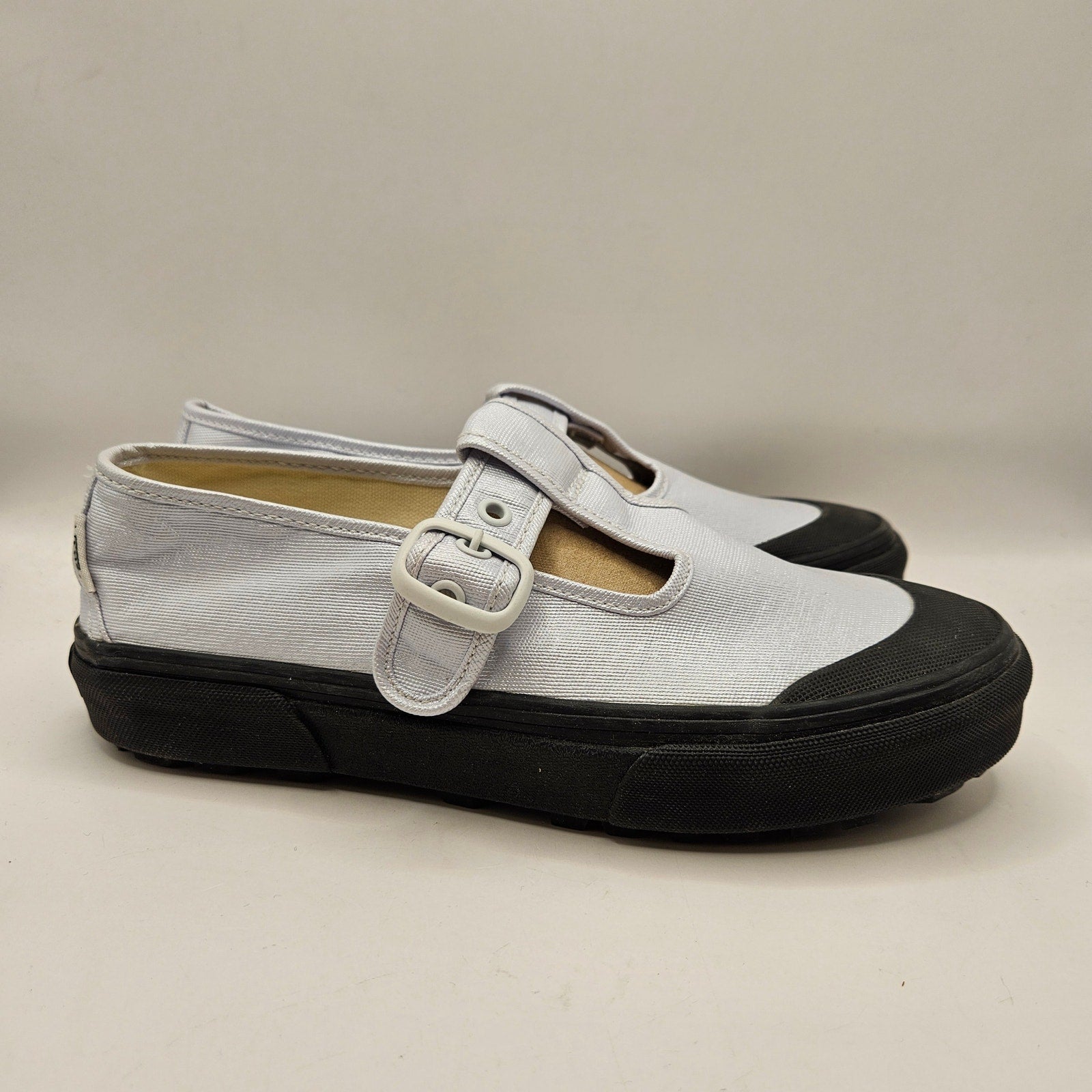 VANS WOMEN'S 7 STYLE 93 COATED CANVAS WHITE BLACK VINTAGE MARY JANE STYLE NWOB