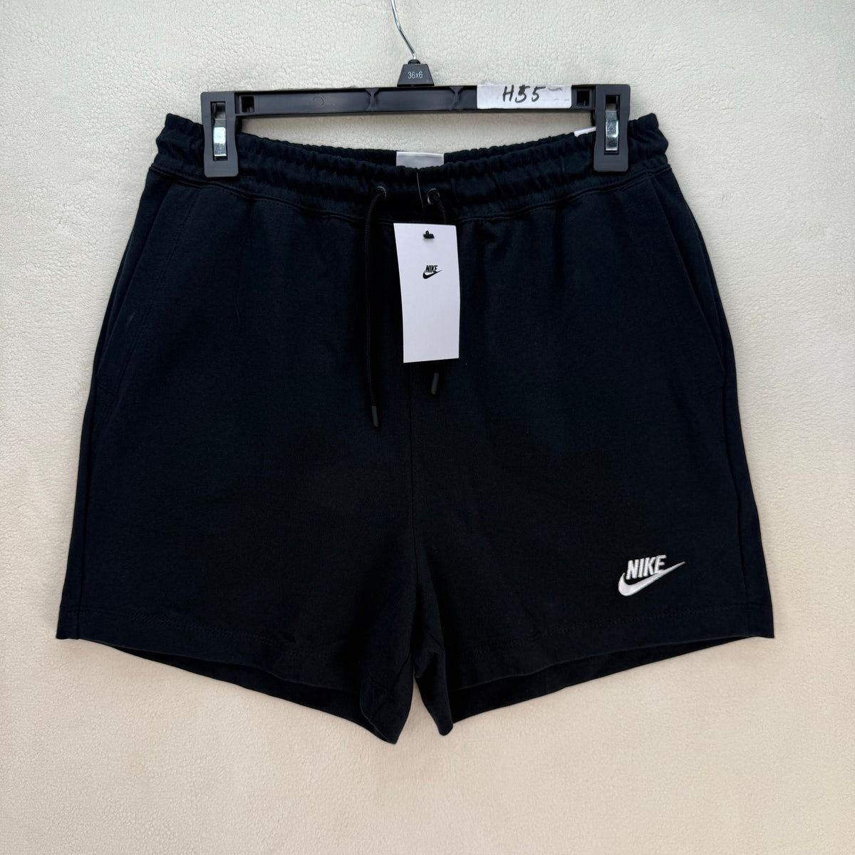 NIKE WOMEN'S XSMALL SPORTSWEAR ESSENTIAL HIGH RISE JERSEY SHORTS DQ3350