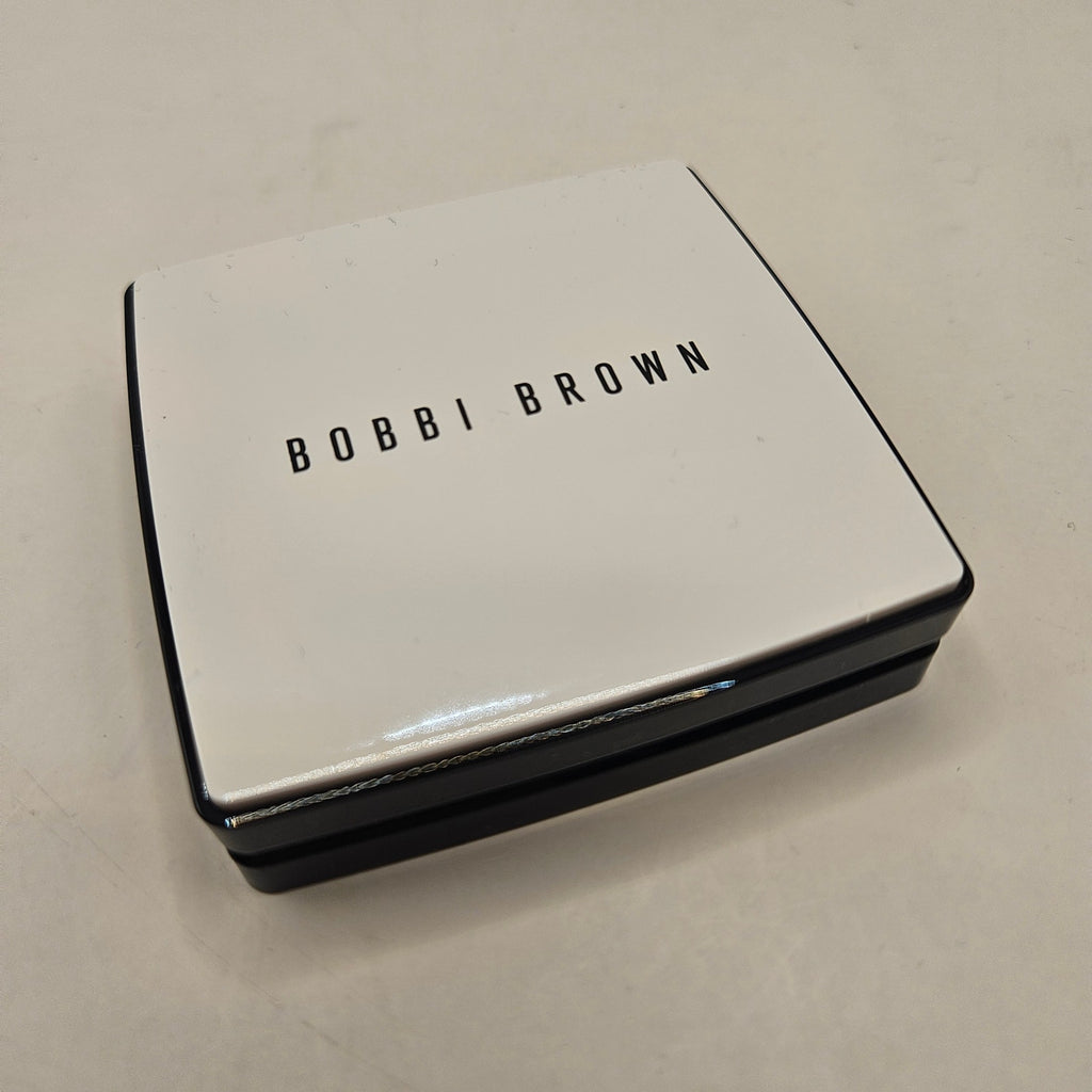 LOT OF 2 BOBBI BROWN PEACH VITAMIN ENRICHED PRESSED POWDER 0.28oz NIB