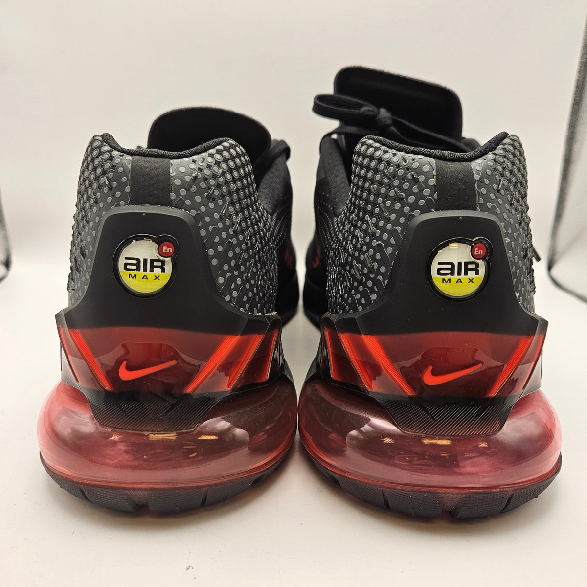 NIKE MEN'S 13 AIR MAX PHOENIX BLACK METALLIC SILVER RED FZ5307-003 NWOB