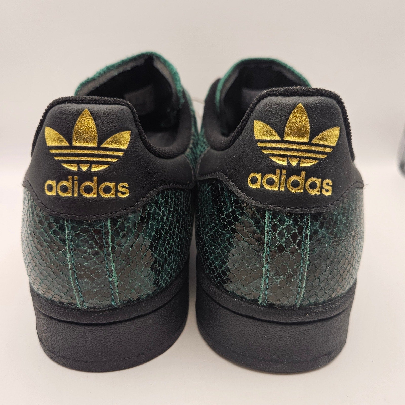 ADIDAS ORIGINALS WOMEN'S 10 SUPERSTAR BLACK GREEN SNAKESKIN SHELL TOE NWOB