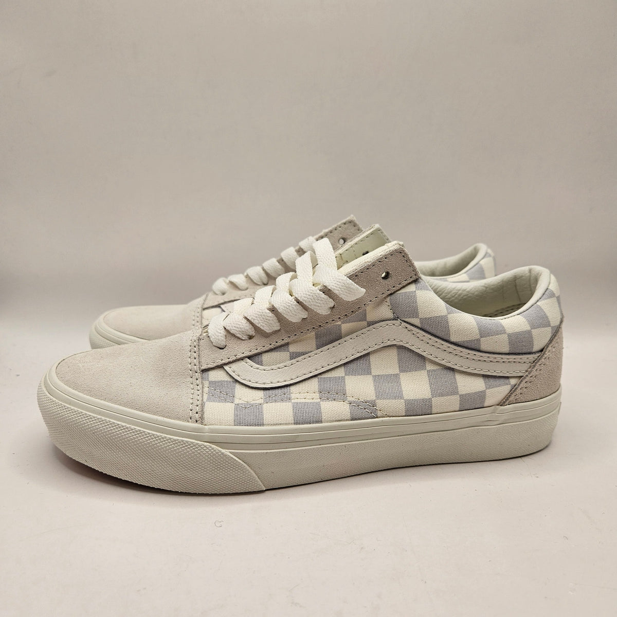VANS WOMEN'S 6 OLD SKOOL CHECKERBOARD GRAY WHITE NWOB