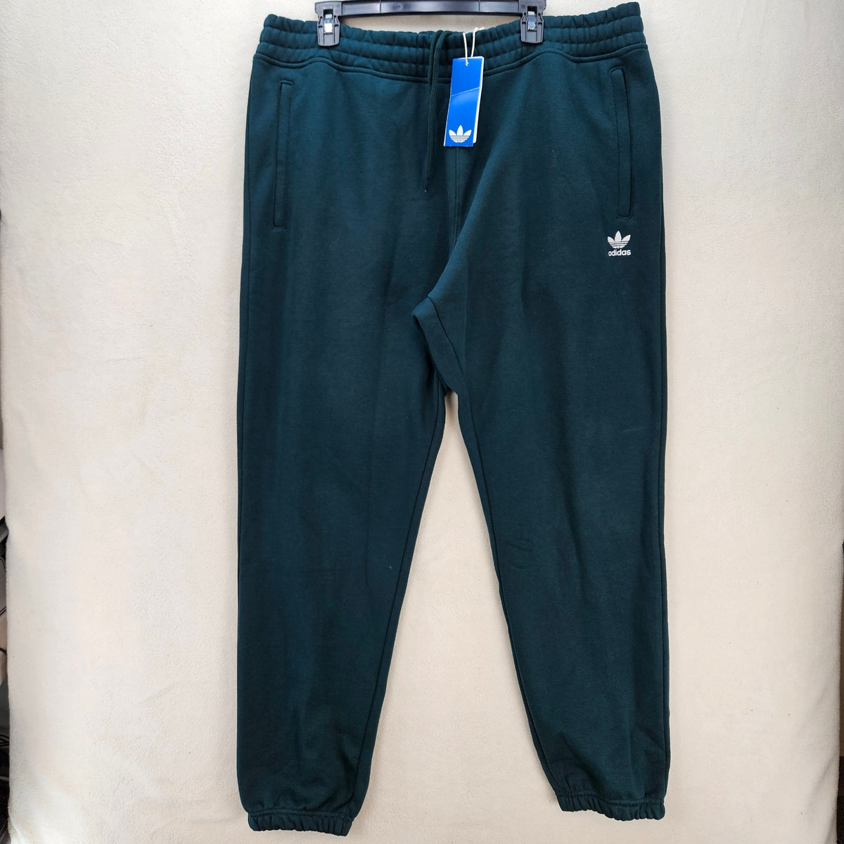 ADIDAS ORIGINALS MEN'S 2XL AURORA IVY TREFOIL JZ3585 SWEATPANTS NWTd