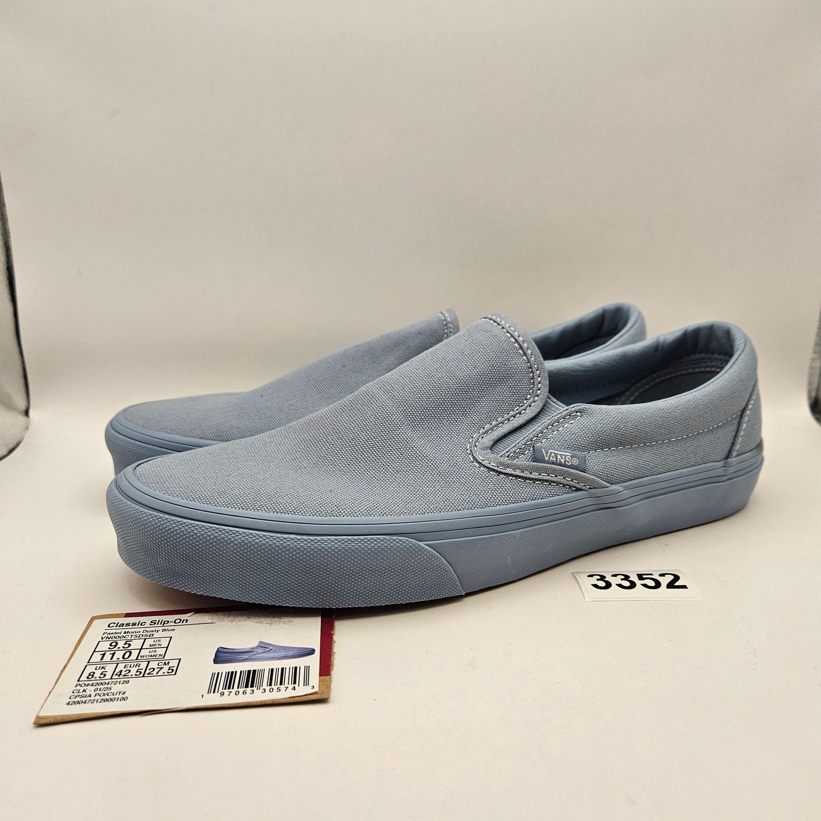 VANS MEN'S 9.5 CLASSIC SLIP ON PASTEL MONO DUSTY BLUE NWOB