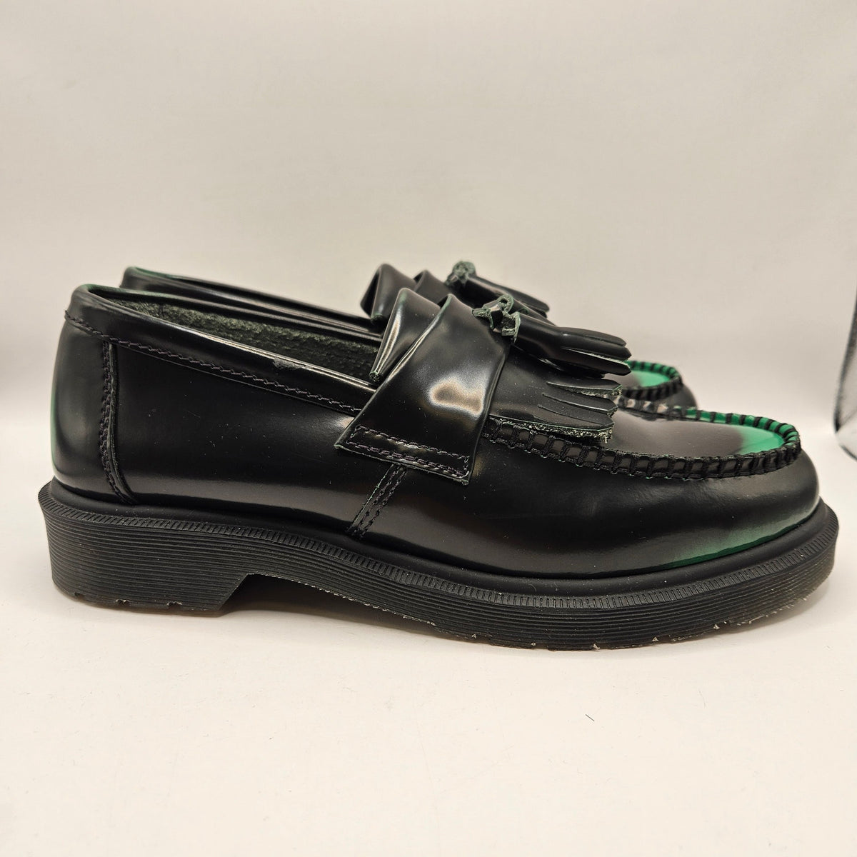 DR MARTENS WOMEN'S 9 ADRIAN TASSEL ARCADIA GREEN BLACK RUB OFF LEATHER LOAFERS