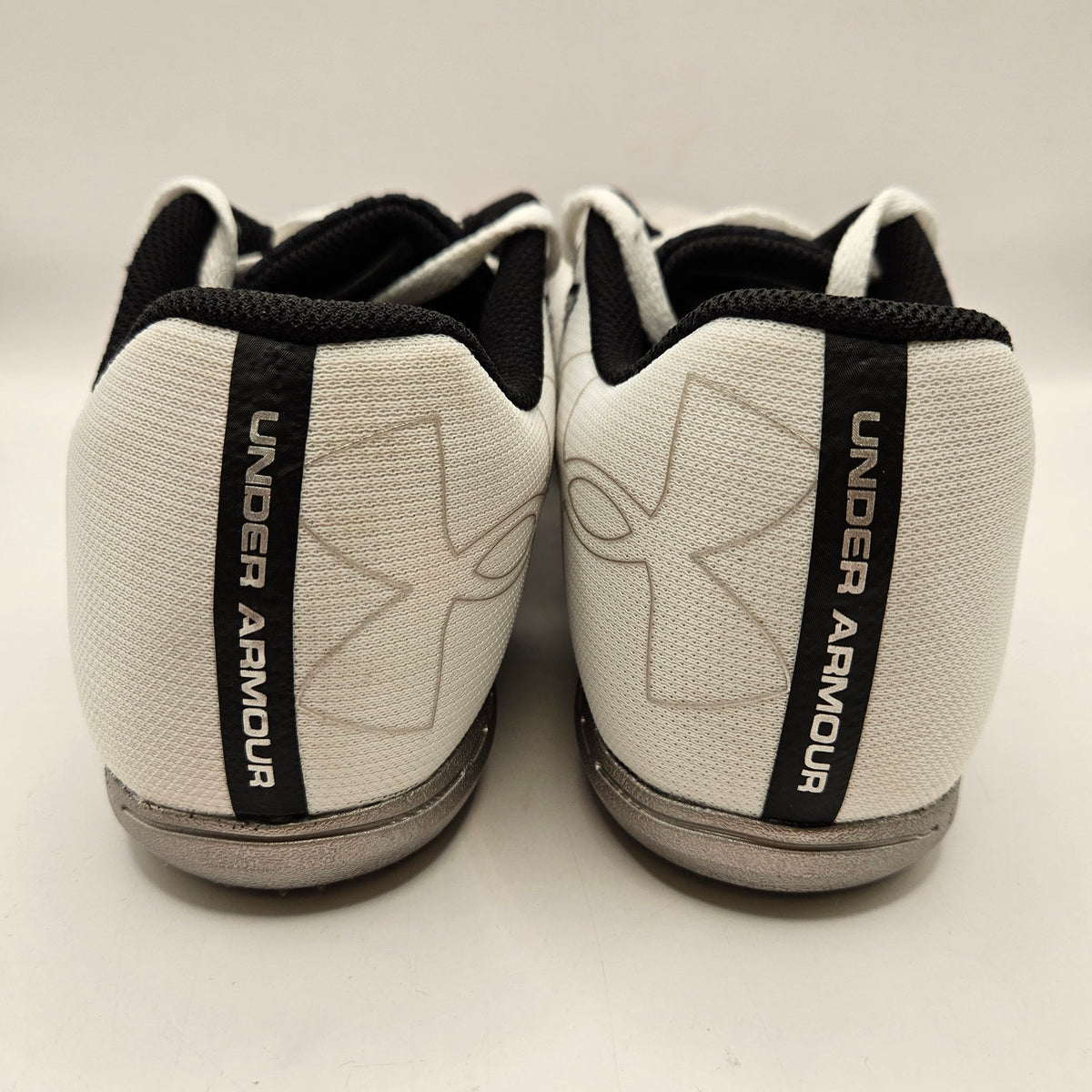 UNDER ARMOUR MEN'S 11.5 KICK DISTANCE 4 TRACK & FIELD RUNNING SPIKES 3025460-100