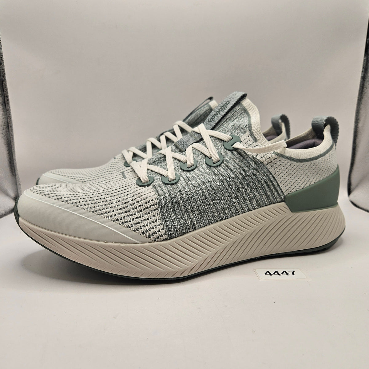 ALLBIRDS MEN'S 12 TREE GLIDER SEAGRASS PARCHMENT SOLE RUNNING SNEAKER A12293