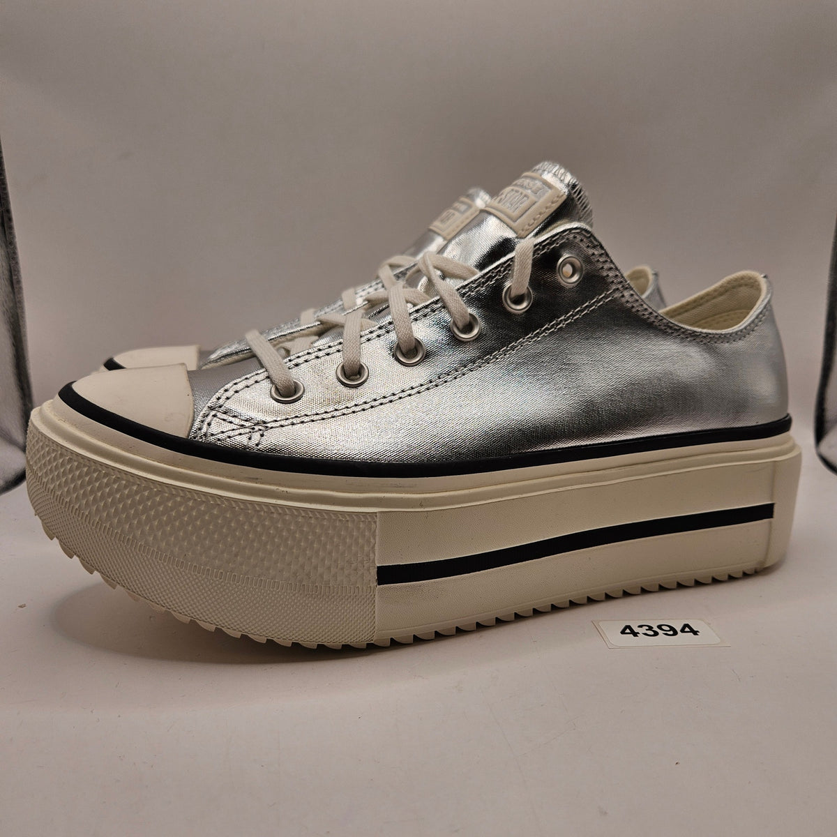 CONVERSE MEN'S 9.5 CHUCK TAYLOR DOUBLE STACK PLATFORM SILVER METALLIC A16406C